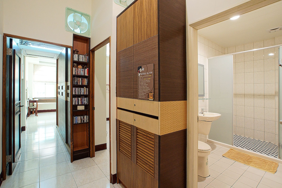 Family Suite (4-person -two rooms and one bathroom) | Desk, cribs (free), WiFi (free), individually decorated
