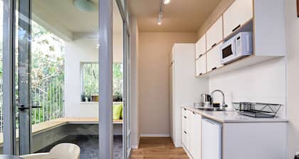 Hanasi 129 - Boutique Apartments