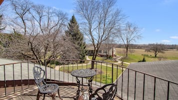 Room, 1 Queen Bed, Balcony | Balcony view