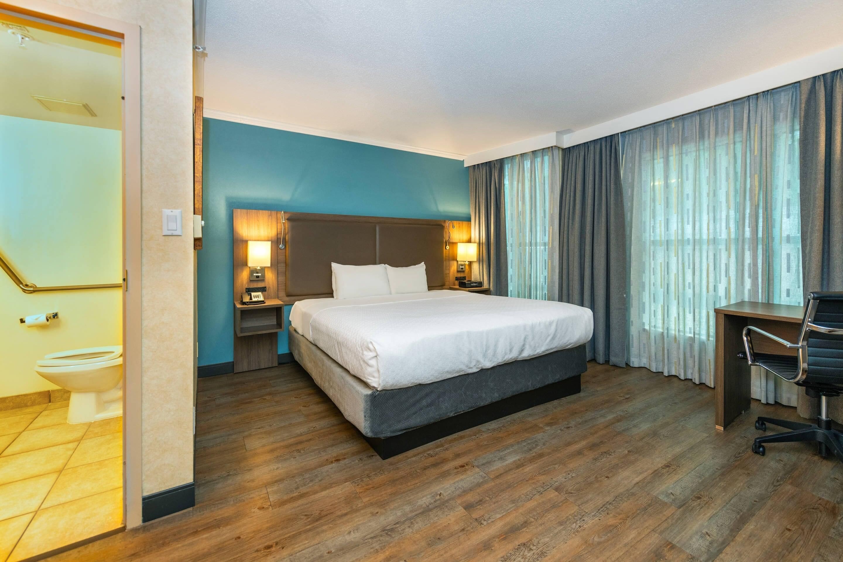 Photo - Grand Park Hotel & Suites Downtown Vancouver, an Ascend Collection Hotel