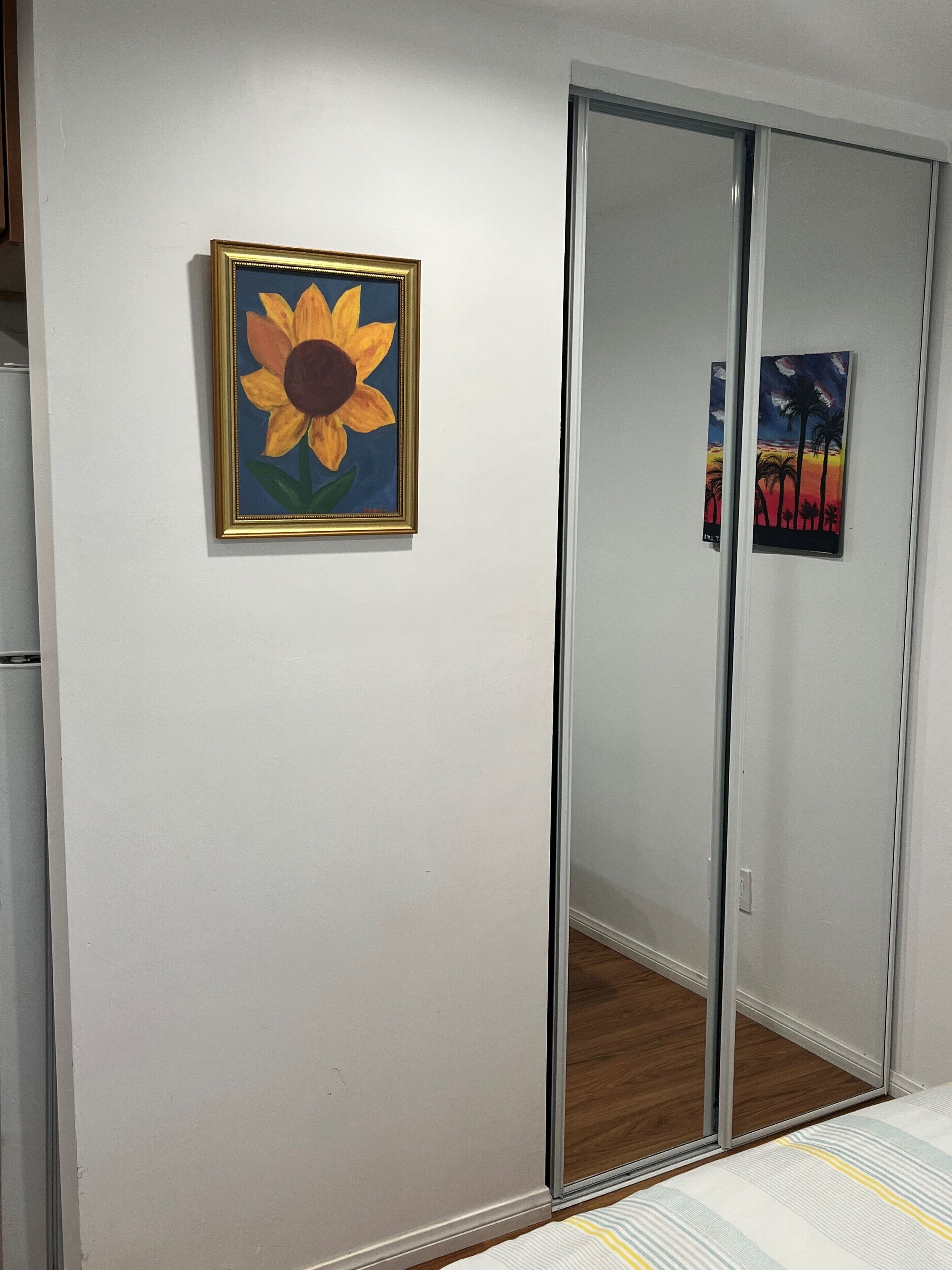 ห้องแฟมิลี่สตูดิโอสวีท, เตียงคิงไซส์ 1 เตียง | ผ้าปูที่นอนฝ้ายอียิปต์, เครื่องนอนระดับพรีเมียม