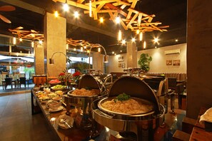 Dagelijks ontbijtbuffet (toeslag)
