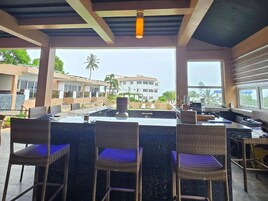 Bar (en el alojamiento)