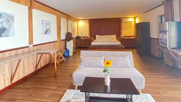 Egyptian cotton sheets, premium bedding, down comforters, pillowtop beds