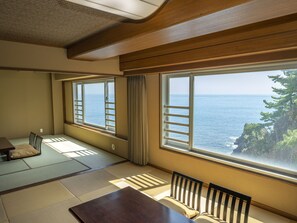 OCEAN Junior Suite (Non-smoking)