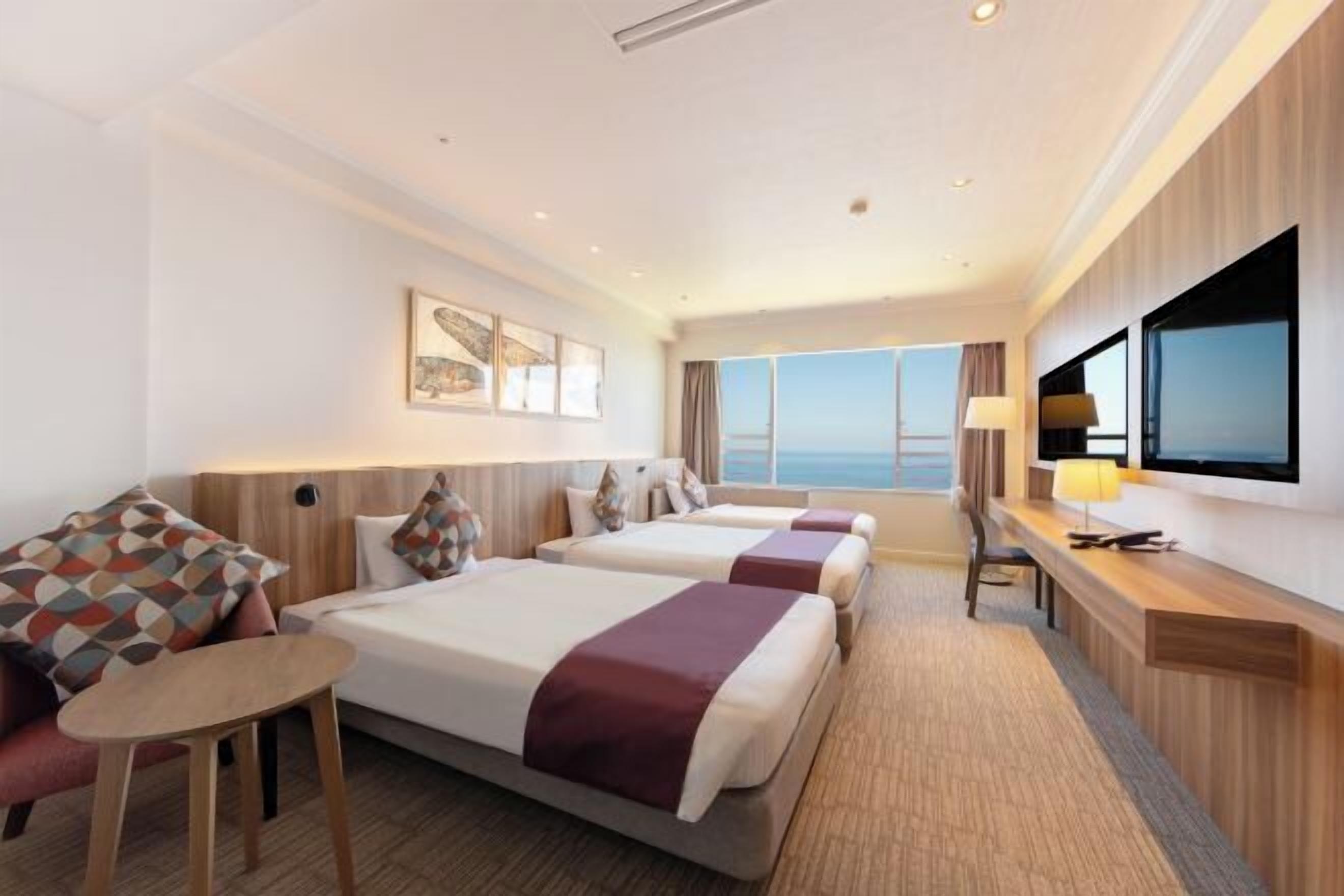 Caixa forta a l'habitació, escriptori, wifi gratuïta i roba de llit 