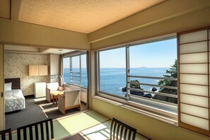 OCEAN Superior Japanese Western (10Tatami+TW) (Non-smoking) | View from room - Hotel New Akao (Atami)