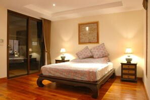 Grand Luxury Villa Private Pool - 4 Bedrooms Villa | 4 bedrooms, desk, blackout curtains, free wired Internet - The Gardens Villas (Thep Krasattri)