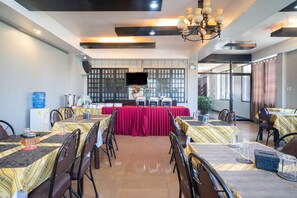 Restaurant - OYO 560 Stonewood Hotel (General Santos)