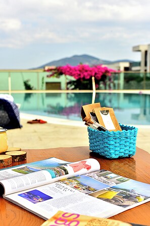 Bar (on property) - Degirmenburnu Residence (Bodrum)