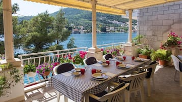 Studio (Studio Apartment with Balcony and Sea) | Terrass/Patio