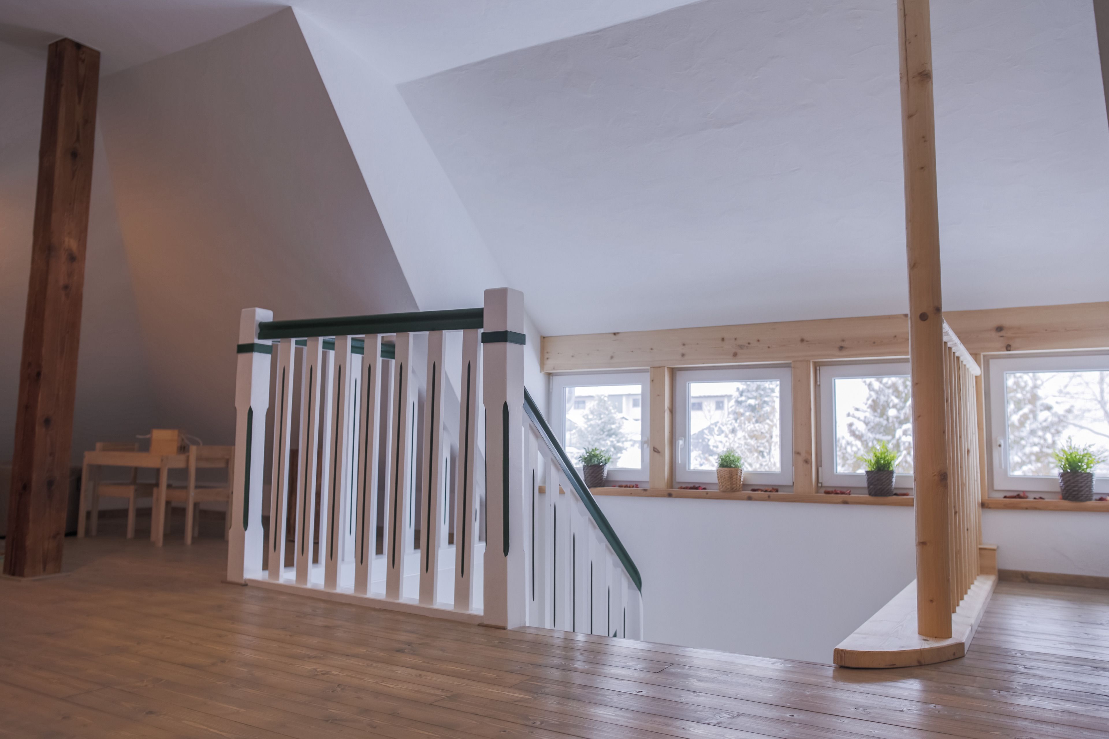 Căn hộ, 4 phòng ngủ (Maisonette) | Cầu thang