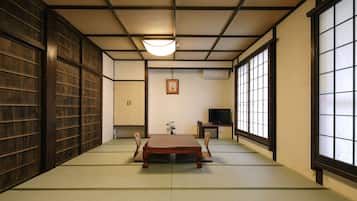 Traditional Room, Non Smoking
