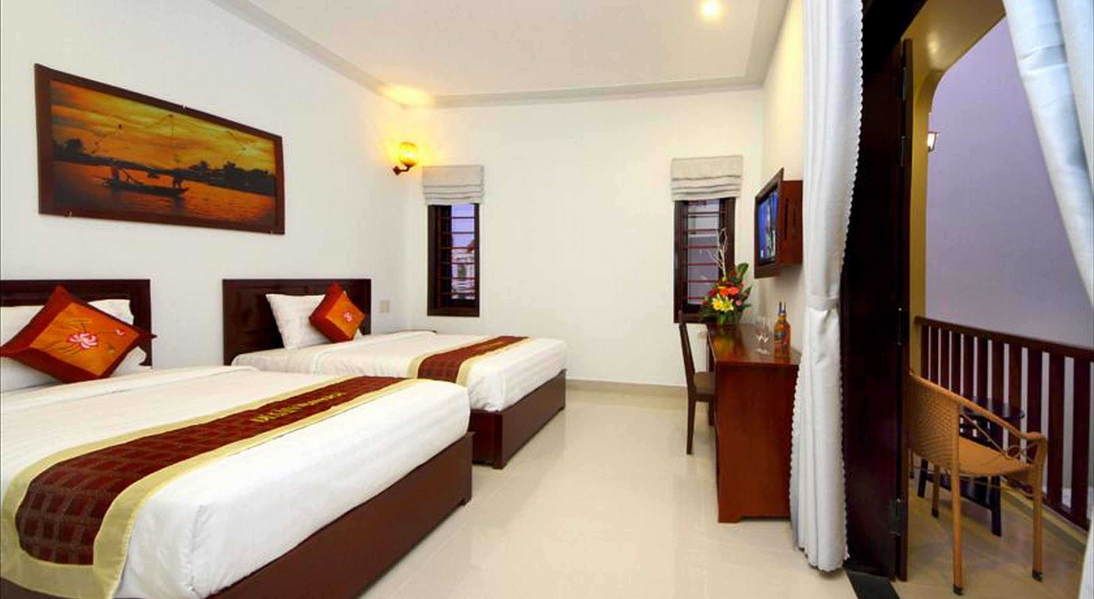 Minibar, escritorio, cunas gratuitas y wifi gratis