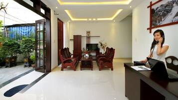 Sala de estar en el lobby