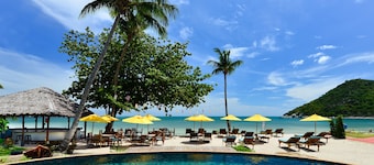 PingChan Koh Phangan Beachfront Resort