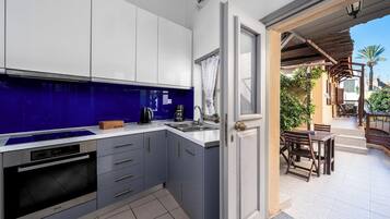 Quadruple Room (Euterpe) | In-room safe, iron/ironing board, free cots/infant beds, free WiFi