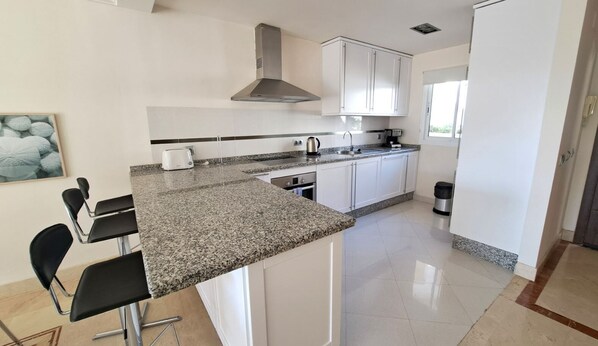 Superior-Apartment, 2 Schlafzimmer (2 Bedroom Superior Apartment) | Eigene Küche