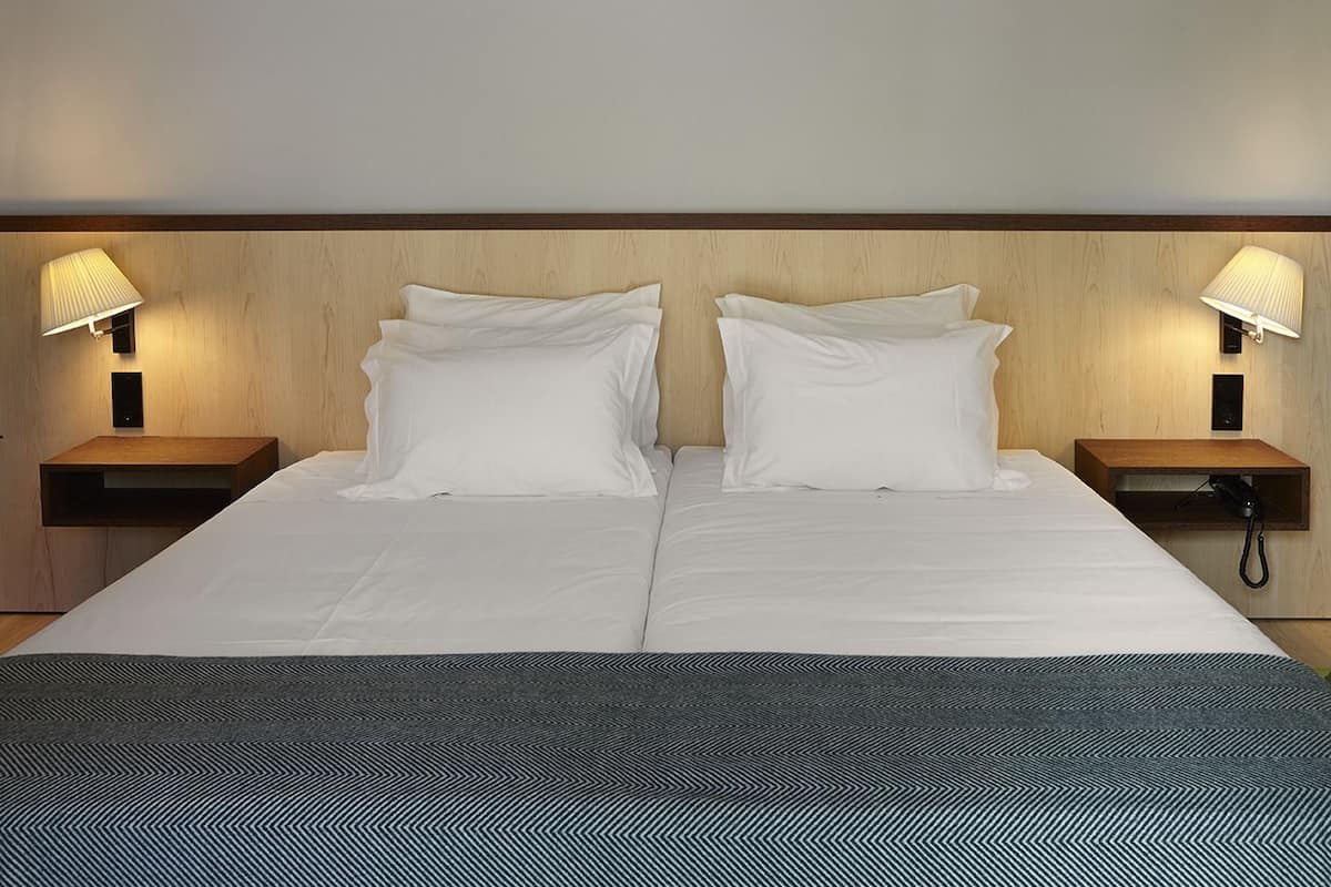 Chambre avec lits jumeaux | 1 chambre, minibar, coffres-forts dans les chambres