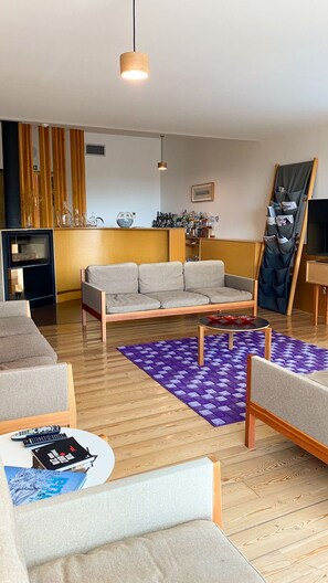 Bar (a l'allotjament)