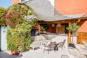 Rooftop terrace - Hotel Well and Come Barcelona (Barcelona)