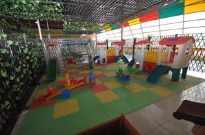 Children's area - 2000 HOTEL Downtown Kigali (Kigali)