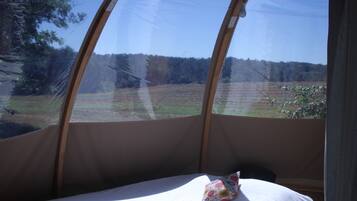 Wigwam | Individually decorated, individually furnished, soundproofing