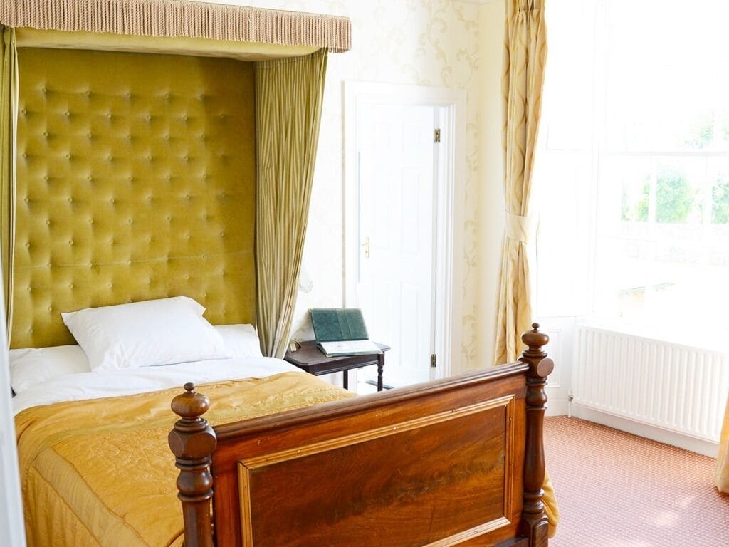 Double Room, Ensuite (4 poster bed)