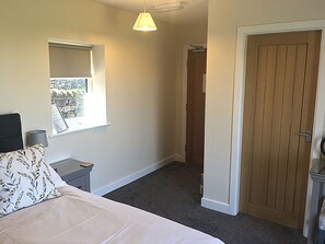 Deluxe Double Room, Ensuite (Deluxe Double Room) | Interior