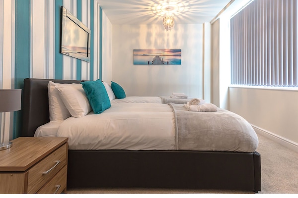 Apartment, 2 Bedrooms, Ensuite | Individually decorated, individually furnished, laptop workspace