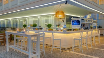 Bar (en la propiedad)