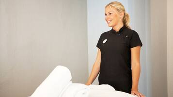 Lichaamsbehandelingen, gezichtsbehandelingen, manicures en pedicures
