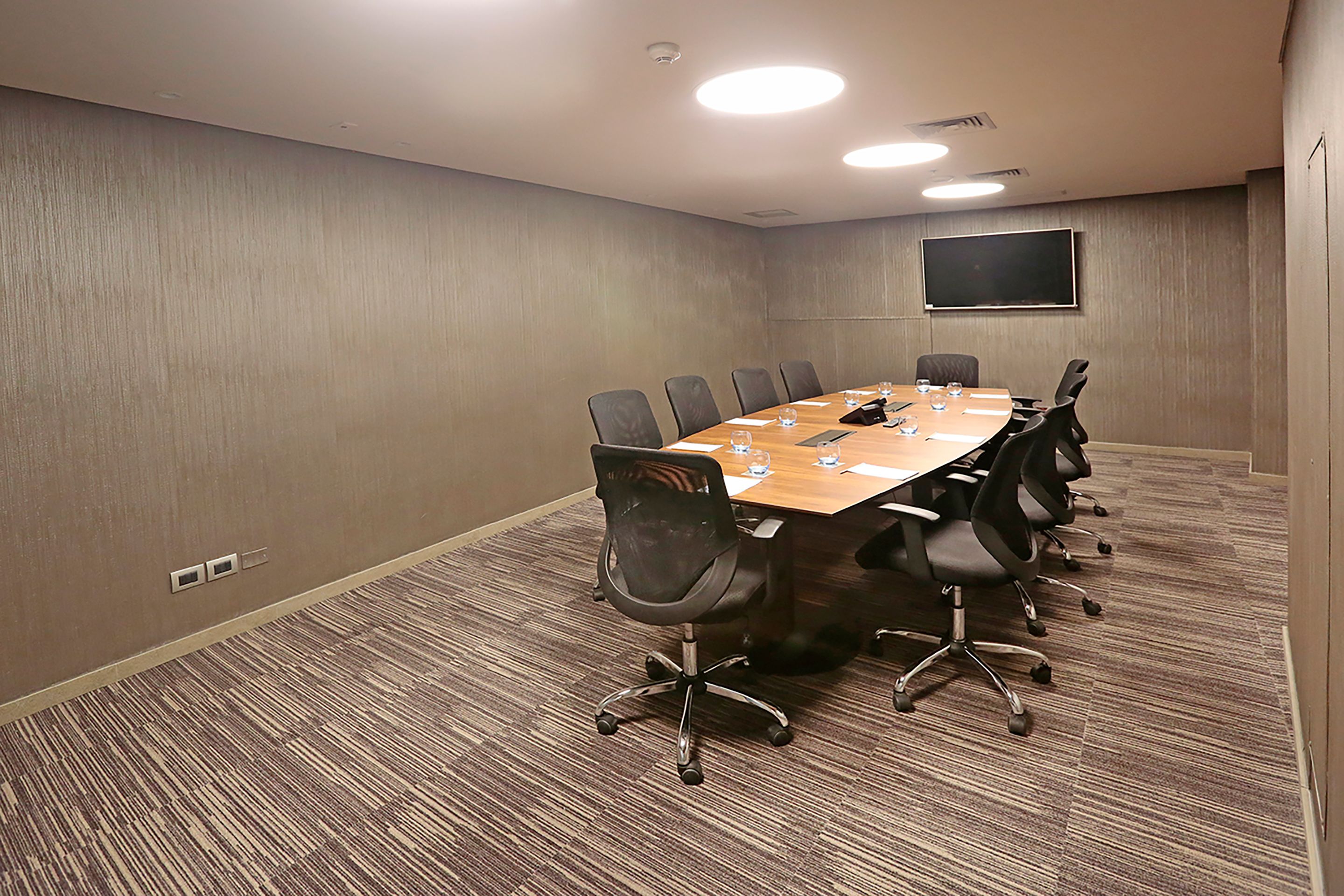 Meeting facility