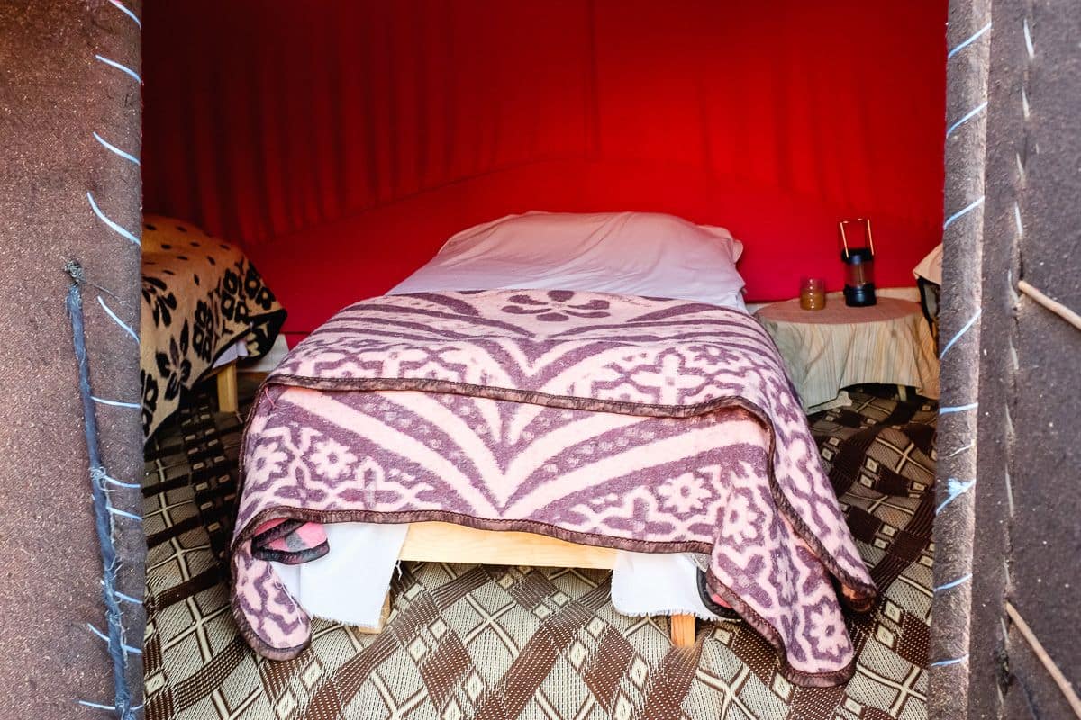Een kluis op de kamer, babybedden