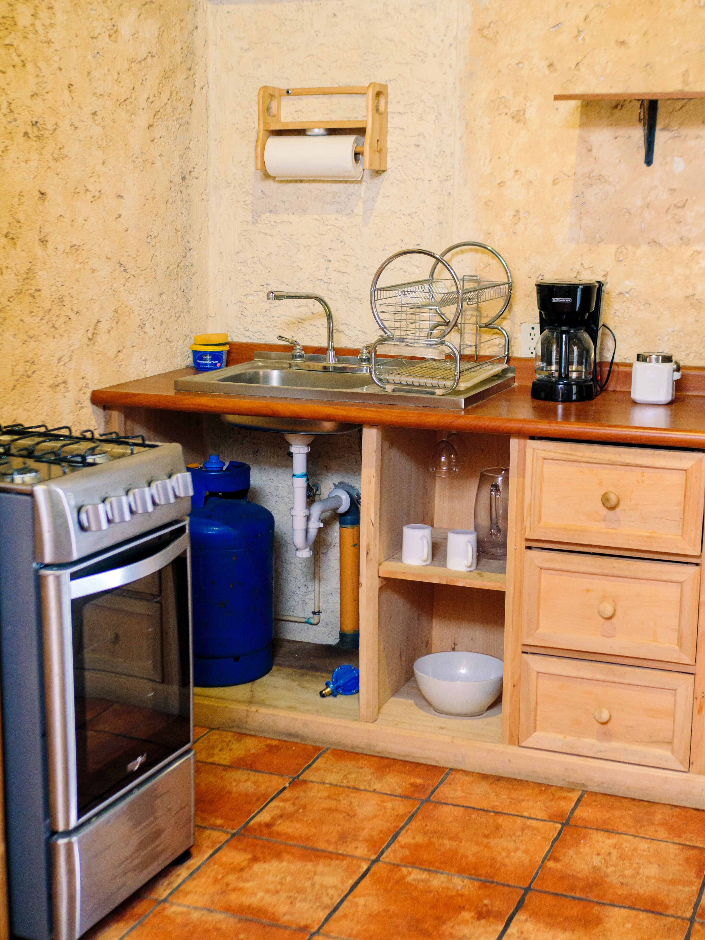 deluxe studio | private kitchen