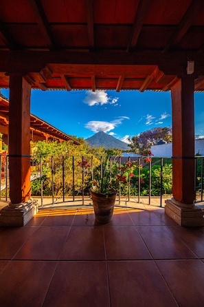 Handrails in hallways