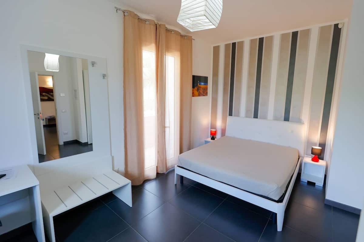 Double Room, Pool View | Minibar, in-room safe, desk, rollaway beds