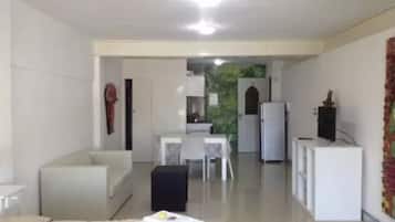 Tabla de planchar con plancha y cunas gratuitas