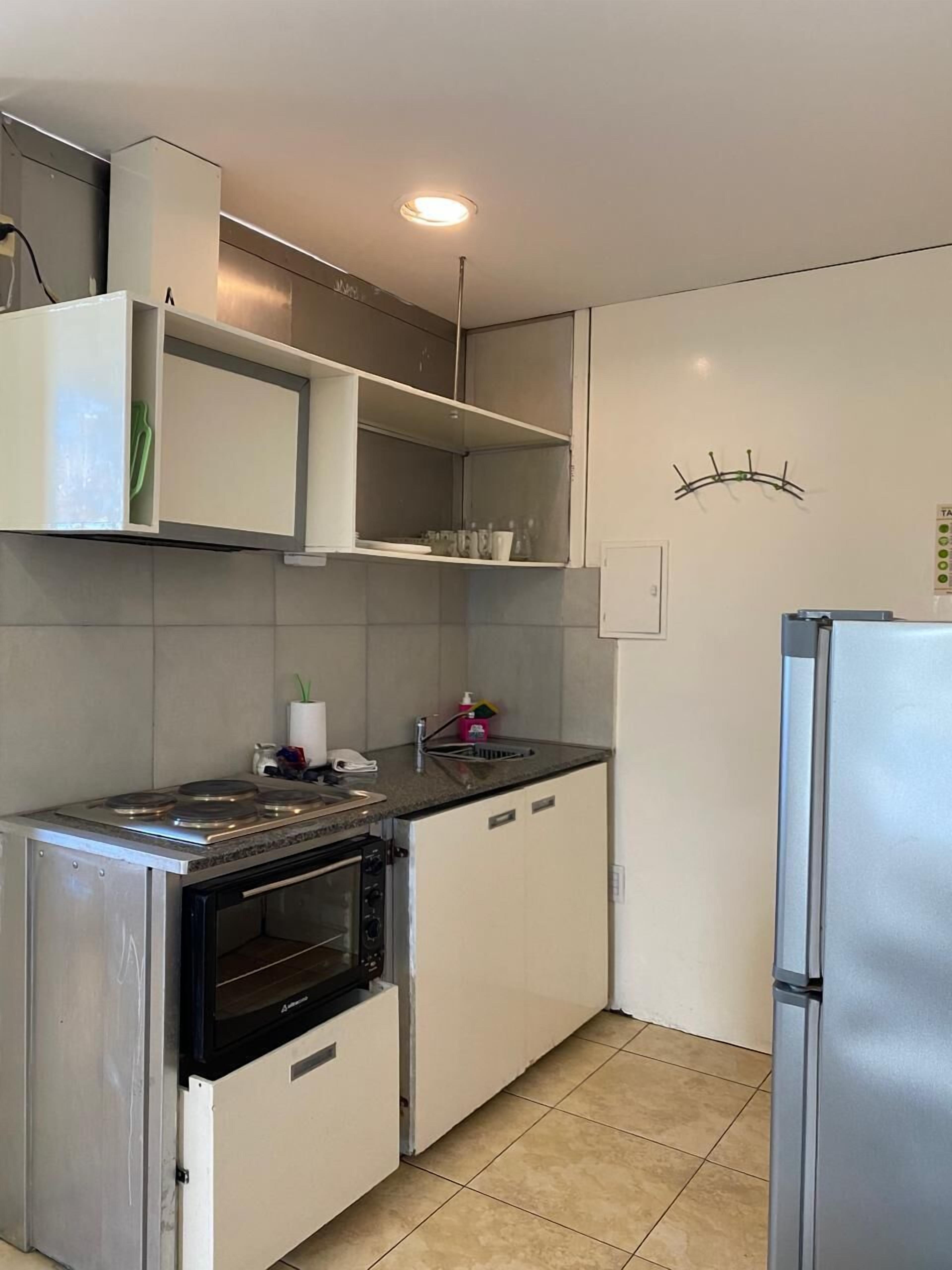 Standard Studio, Kitchenette (Balcony) | Private kitchen | Fridge, stovetop, cookware/dishes/utensils