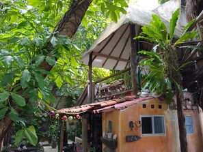 Ngoại thất