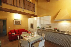 Apartment, 2 Bedrooms | In-room dining - Pian delle More (Sassetta)