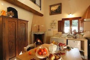 Superior Apartment, 2 Bedrooms | In-room dining - Pian delle More (Sassetta)