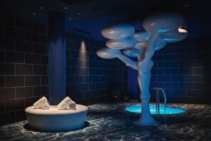 Turkiskt bad/hamam, kroppsbehandlingar och ansiktsbehandlingar