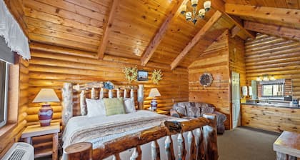 Bryce Canyon Log Cabins