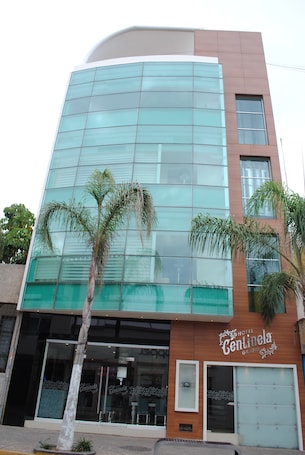 Property entrance. Hotel Centinela Grand