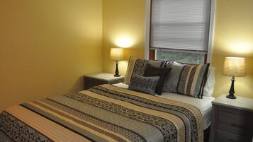 Family Apartment, 2 Bedrooms, Kitchen | Free WiFi, bed sheets