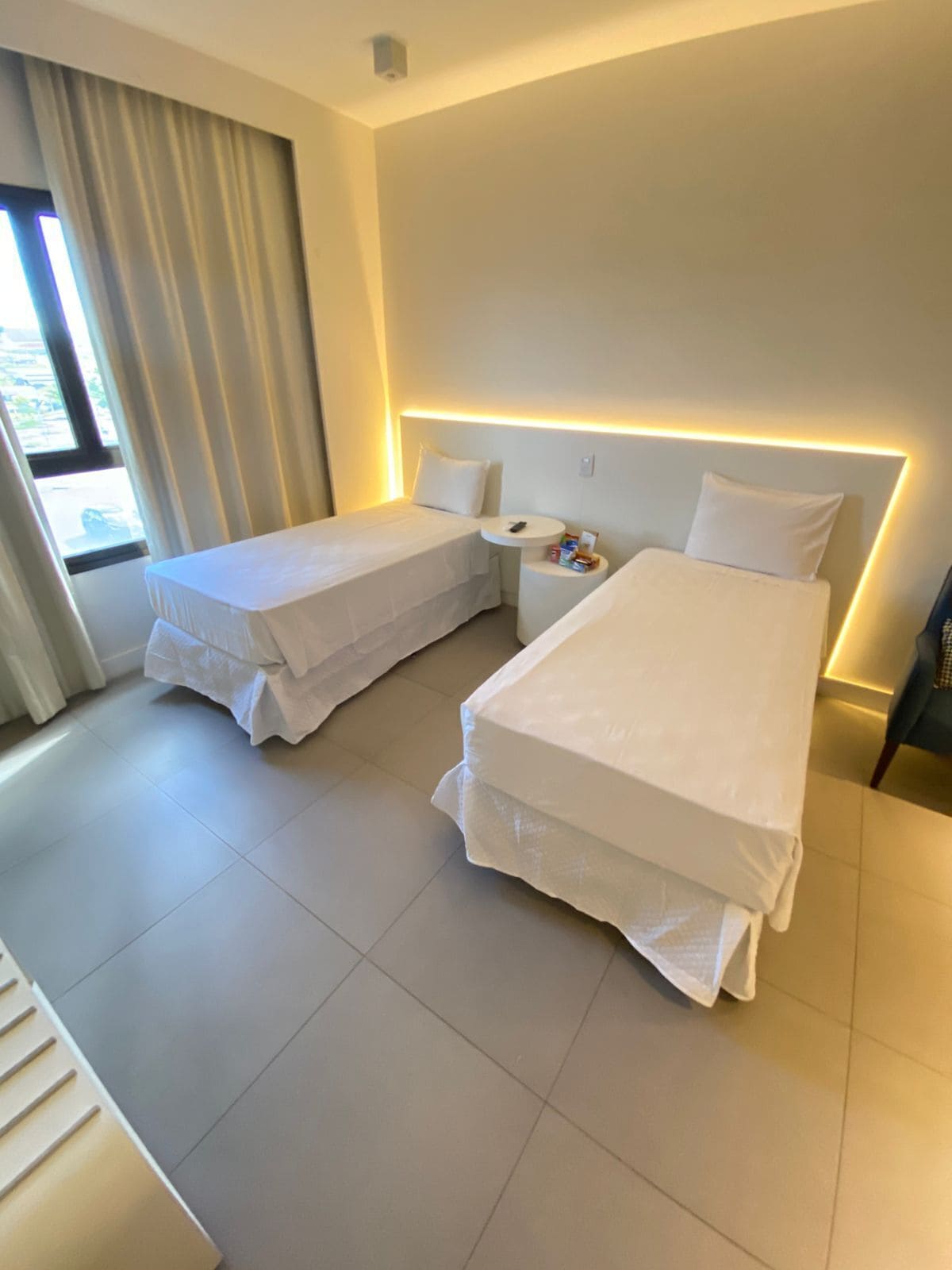 premium quadruple room | desk, free wifi, bed sheets