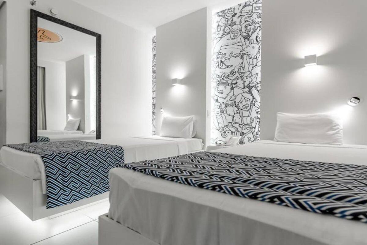 standard room, 2 single beds | desk, free wifi, bed sheets