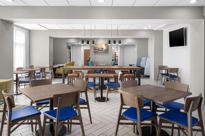 Colazione a buffet inclusa, servita tutte le mattine