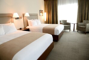 Schreibtisch, laptopgeeigneter Arbeitsplatz, Verdunkelungsvorhänge